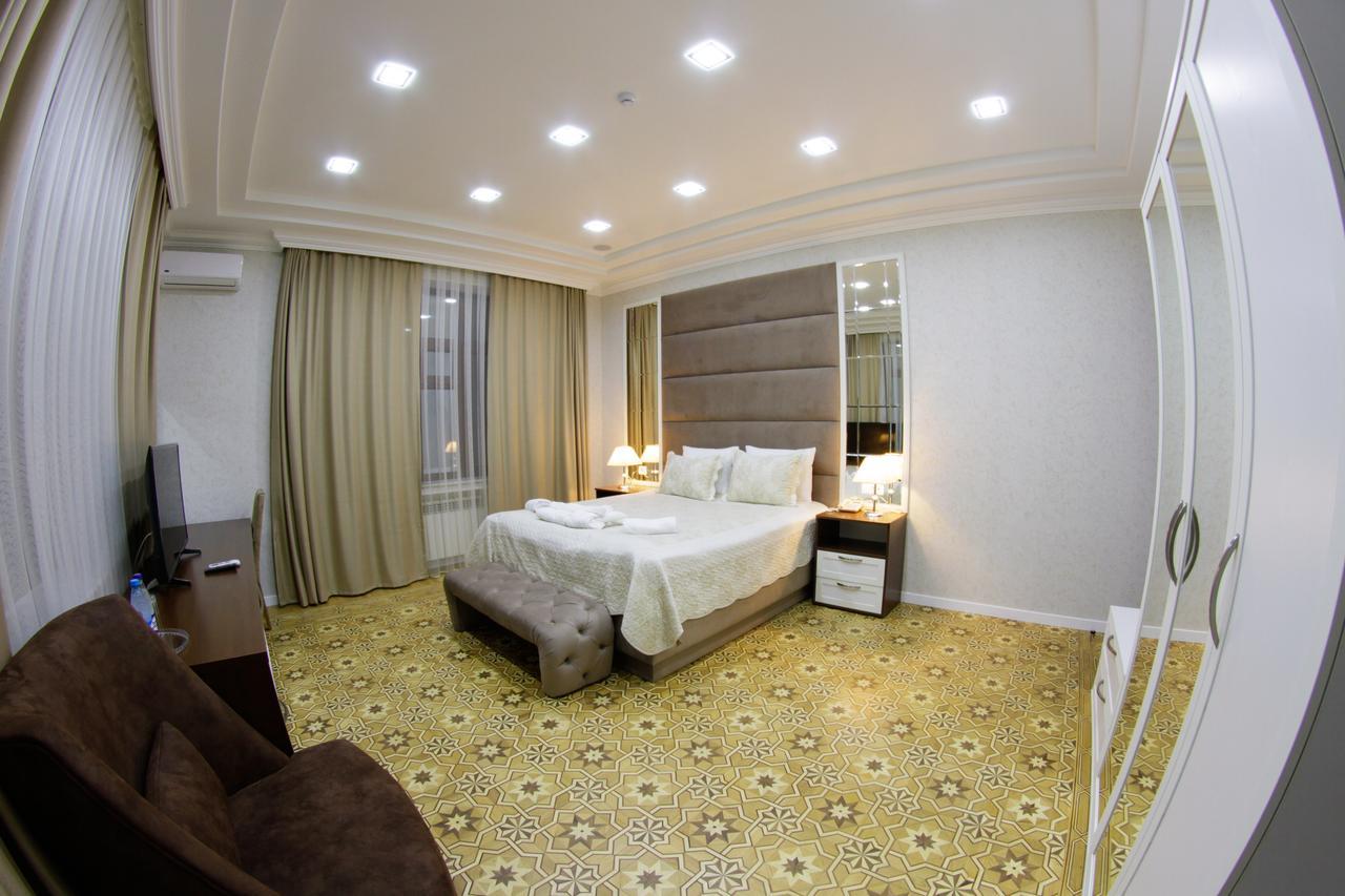 All Seasons Hotel Baku Exterior photo