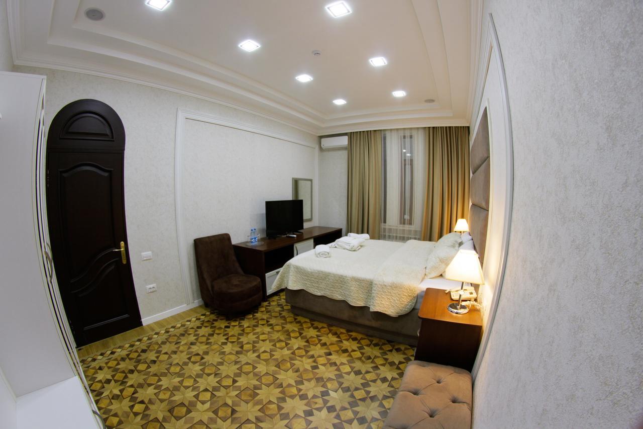 All Seasons Hotel Baku Exterior photo